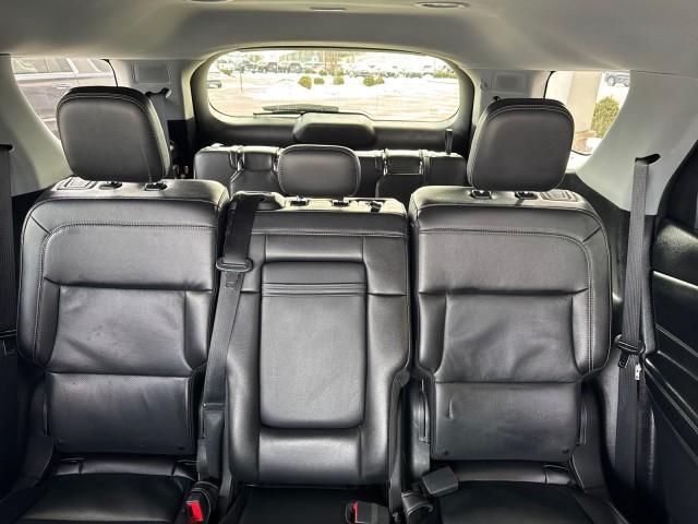 Photo of 2022 Gray Ford Explorer