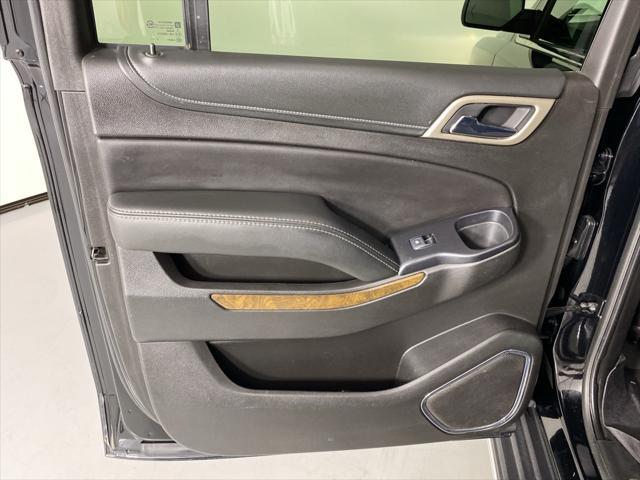 Photo of 2018 Onyx Black GMC Yukon XL