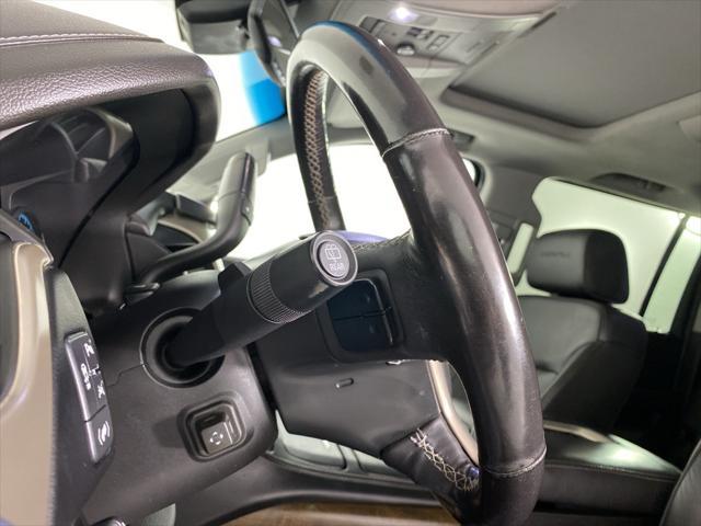Photo of 2018 Onyx Black GMC Yukon XL
