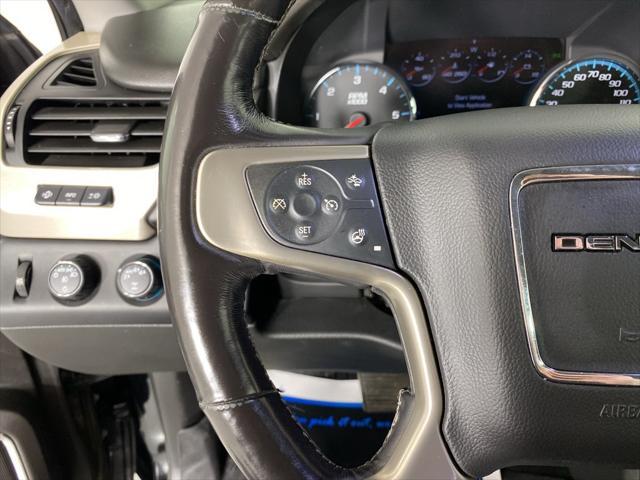 Photo of 2018 Onyx Black GMC Yukon XL