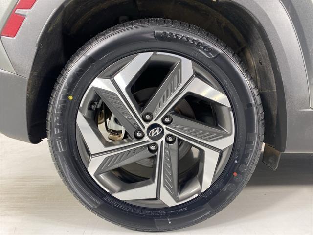 Photo of 2023 Amazon Gray Hyundai TUCSON
