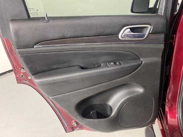 Photo of 2018 Velvet Red Pearlcoat Jeep Grand Cherokee