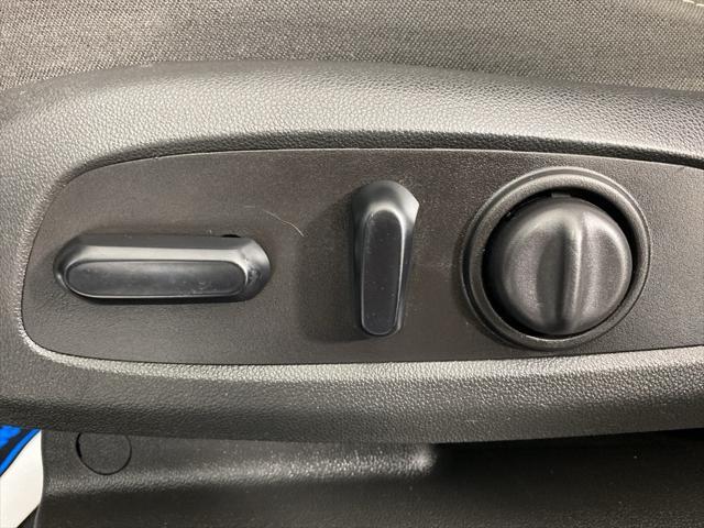 Photo of 2020 Summit White GMC Acadia