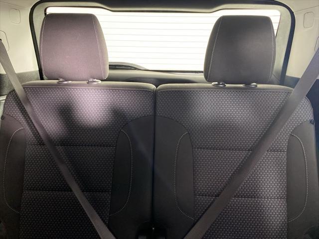 Photo of 2020 Summit White GMC Acadia