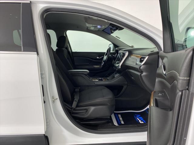 Photo of 2020 Summit White GMC Acadia
