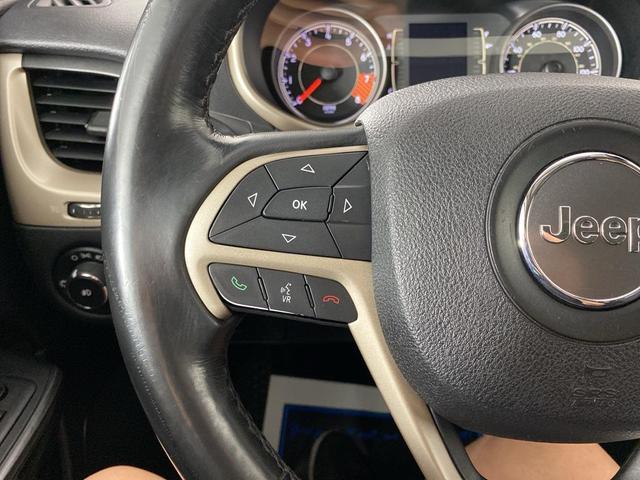 Photo of 2015 True Blue Pearlcoat Jeep Cherokee