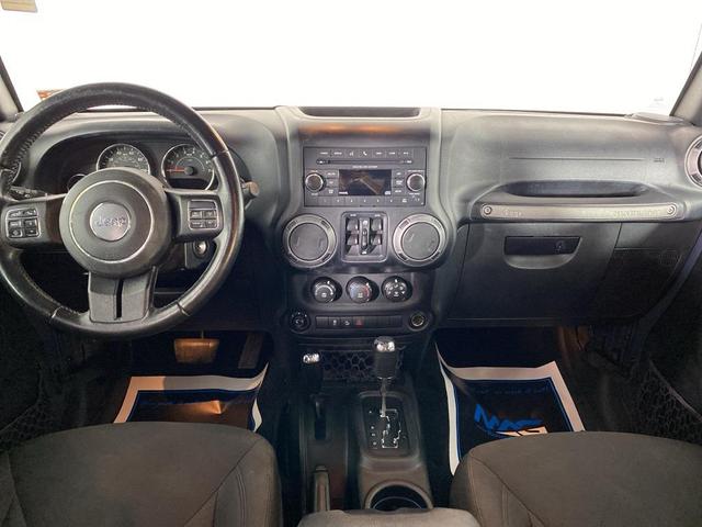 Photo of 2017 Rhino Clearcoat Jeep Wrangler Unlimited