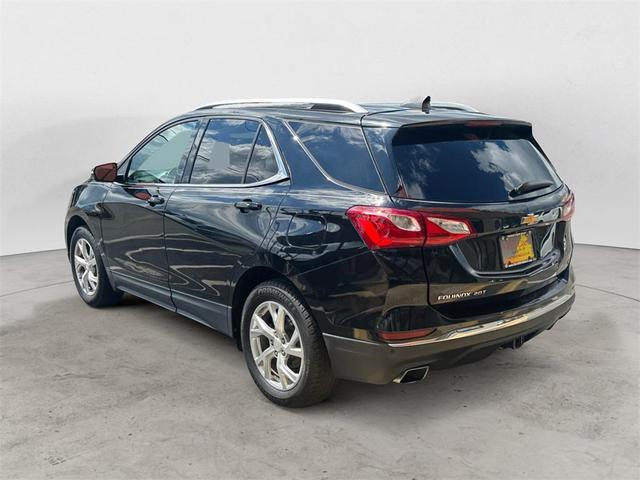 Photo of 2019 Mosaic Black Metallic Chevrolet Equinox