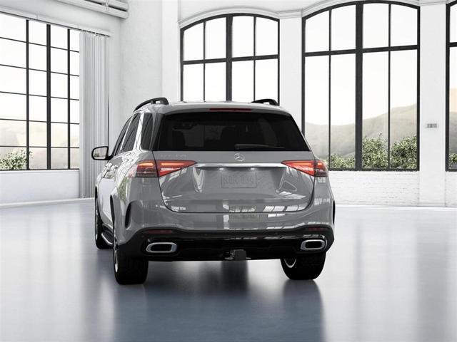 Photo of 2025 Alpine Mercedes-Benz GLE 350