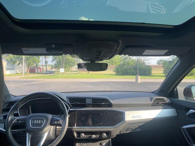 Photo of 2021 Blue Metallic Audi Q3