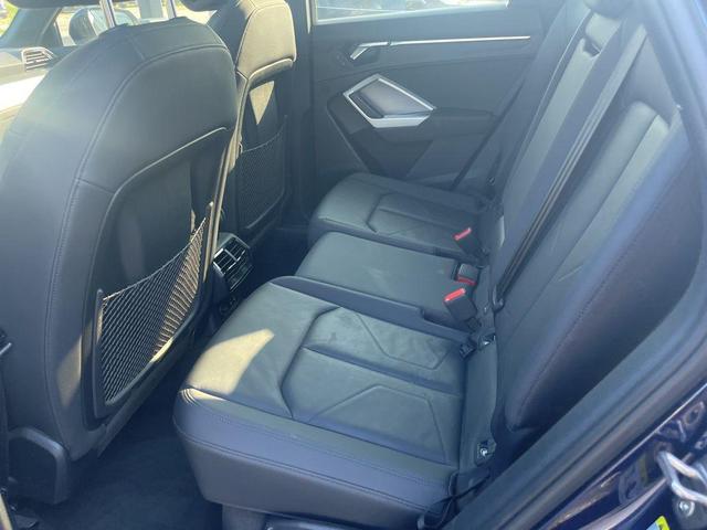 Photo of 2021 Blue Metallic Audi Q3