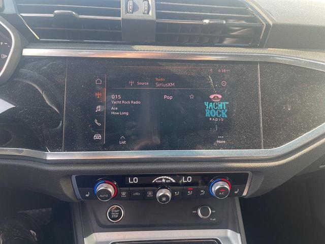 Photo of 2021 Blue Metallic Audi Q3