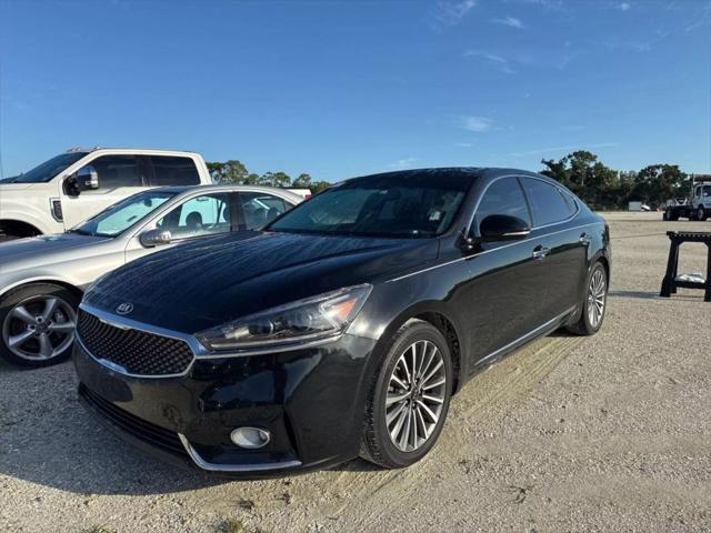 2017 Kia Cadenza