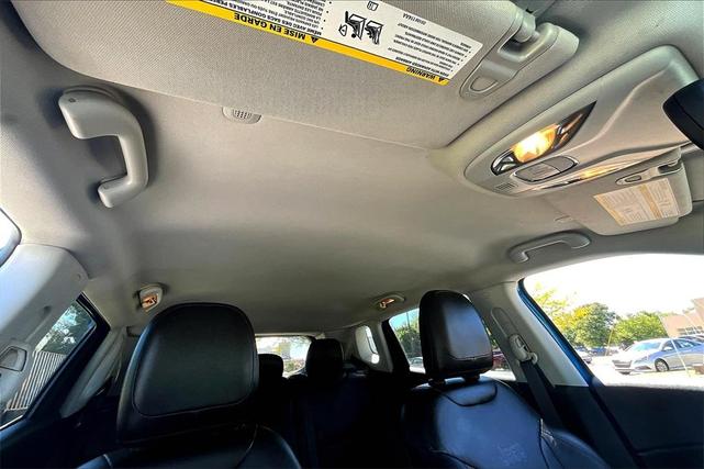 Photo of 2021 Laser Blue Jeep Compass