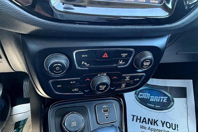 Photo of 2021 Laser Blue Jeep Compass