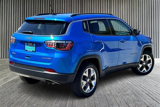 Photo of 2021 Laser Blue Jeep Compass