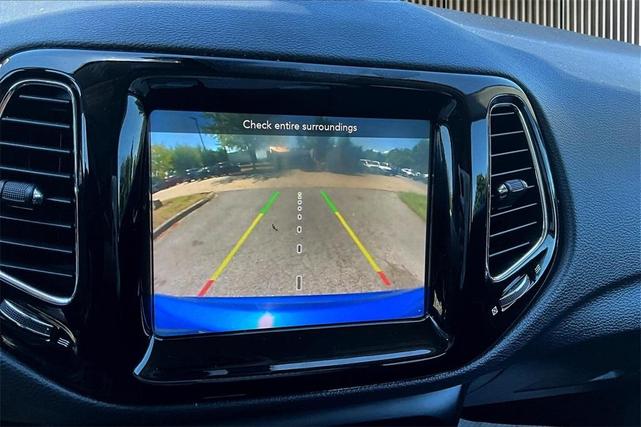 Photo of 2021 Laser Blue Jeep Compass