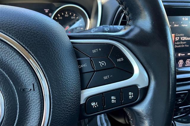 Photo of 2021 Laser Blue Jeep Compass
