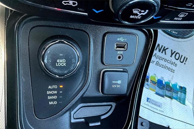 Photo of 2021 Laser Blue Jeep Compass