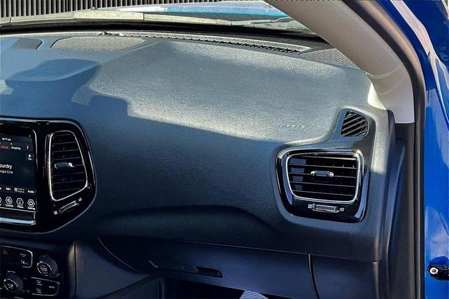 Photo of 2021 Laser Blue Jeep Compass