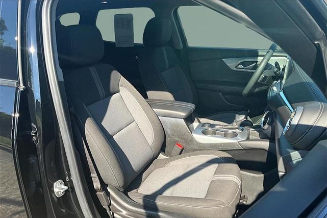 Photo of 2023 Black Chevrolet Blazer