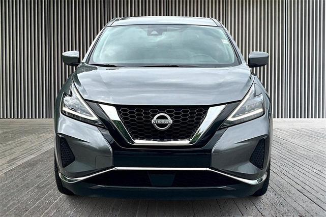 Photo of 2023 Gun Metallic Nissan Murano