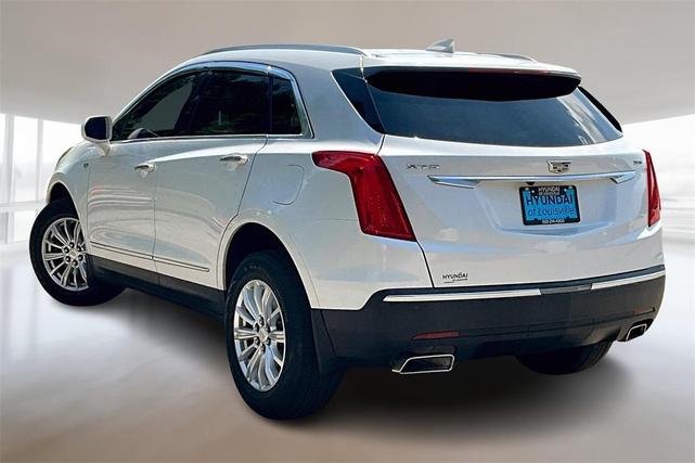 Photo of 2019 Crystal White Tri-Coat Cadillac XT5