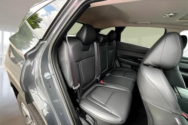 Photo of 2025 Gray Hyundai TUCSON