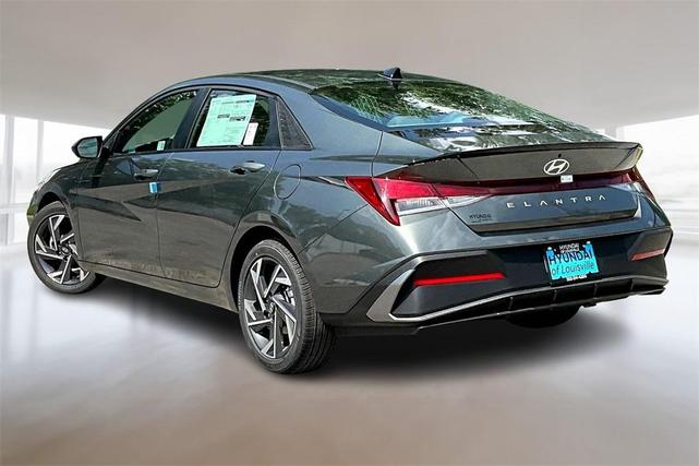Photo of 2025 Amazon Gray Hyundai ELANTRA