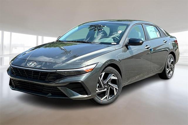 Photo of 2025 Amazon Gray Hyundai ELANTRA