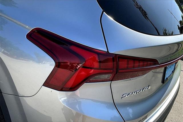 Photo of 2022 Shimmering Silver Pearl Hyundai SANTA FE