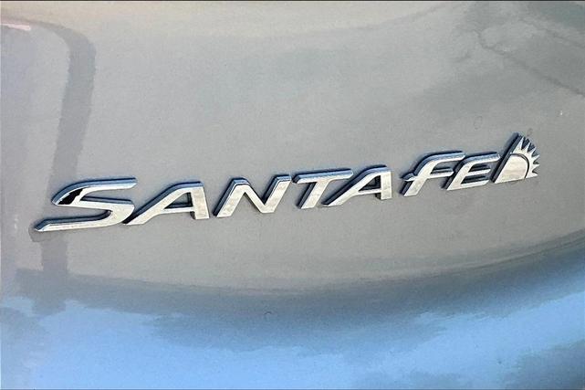 Photo of 2022 Shimmering Silver Pearl Hyundai SANTA FE
