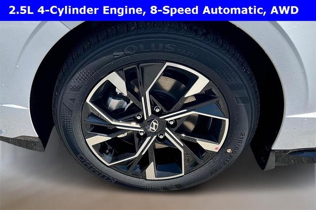 Photo of 2025 White Hyundai SONATA
