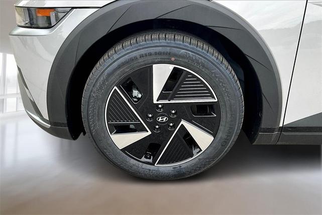 Photo of 2025 Cyber Gray Hyundai IONIQ 5