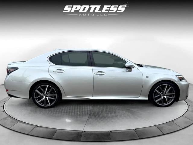 Photo of 2016 Silver Lexus GS 350