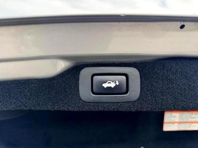 Photo of 2016 Silver Lexus GS 350