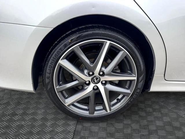Photo of 2016 Silver Lexus GS 350