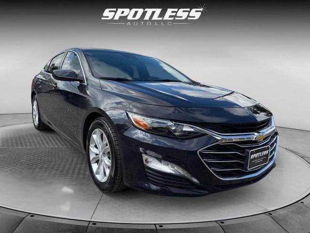 Photo of 2023 Dark Ash Metallic Chevrolet Malibu