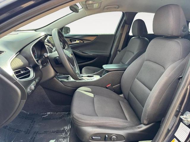Photo of 2023 Dark Ash Metallic Chevrolet Malibu