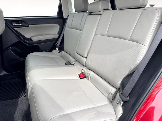 Photo of 2014 Venetian Red Pearl Subaru Forester