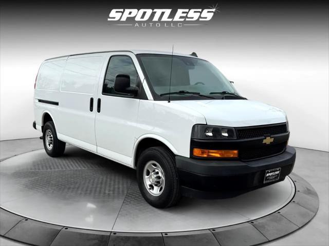 Photo of 2020 Summit White Chevrolet Express 2500