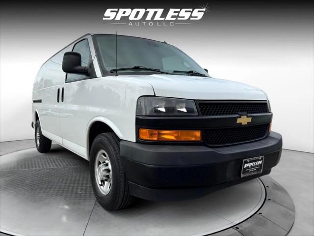 Photo of 2020 Summit White Chevrolet Express 2500