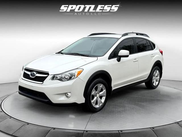 Photo of 2013 Satin White Pearl Subaru XV Crosstrek