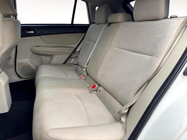 Photo of 2013 Satin White Pearl Subaru XV Crosstrek