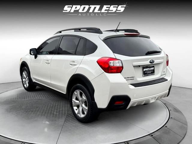 Photo of 2013 Satin White Pearl Subaru XV Crosstrek
