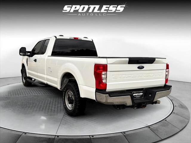 Photo of 2021 Oxford White Ford F-250