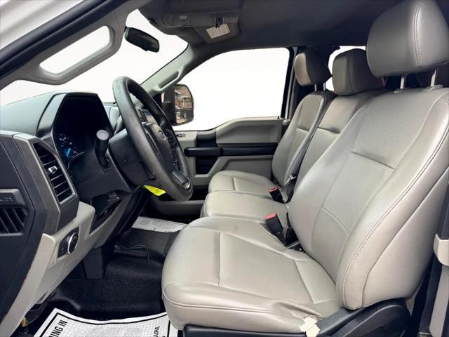 Photo of 2021 Oxford White Ford F-250