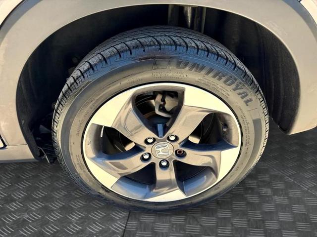 Photo of 2018 Modern Steel Metallic Honda HR-V
