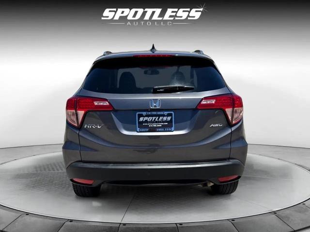 Photo of 2018 Modern Steel Metallic Honda HR-V
