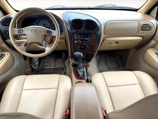 Photo of 2003 Onyx Black Oldsmobile Bravada